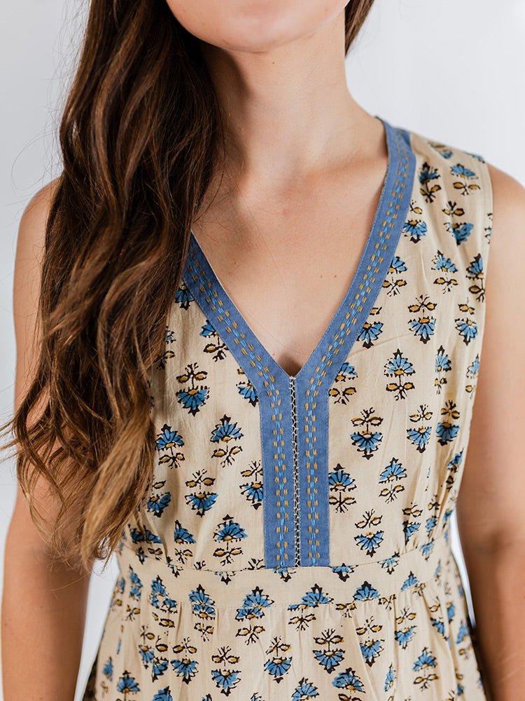 Jaya Sleeveless Dress - Blue Floral - Image 3