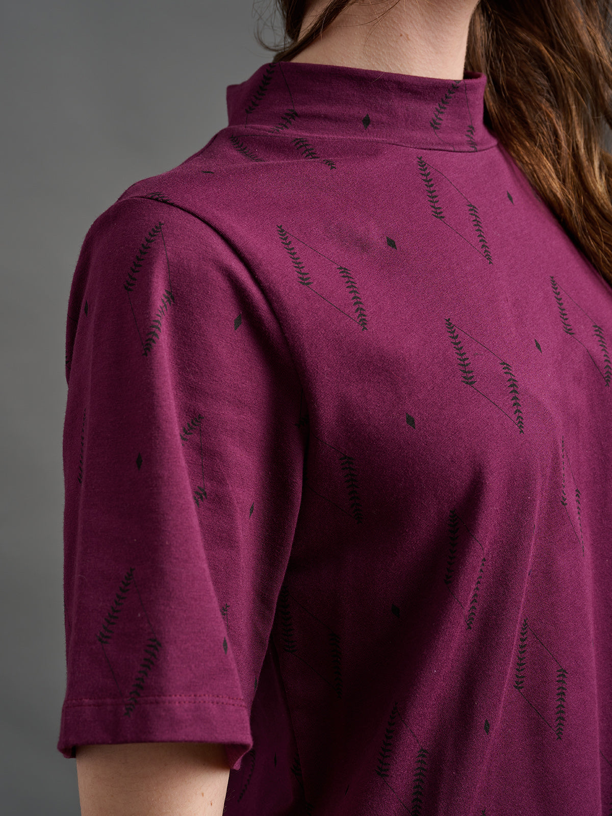 Eve Top - Diamond Vine Dark Purple - Image 2