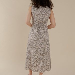 Artsy Traveler Sleeveless Midi Dress - Olive Flowers - Image 8