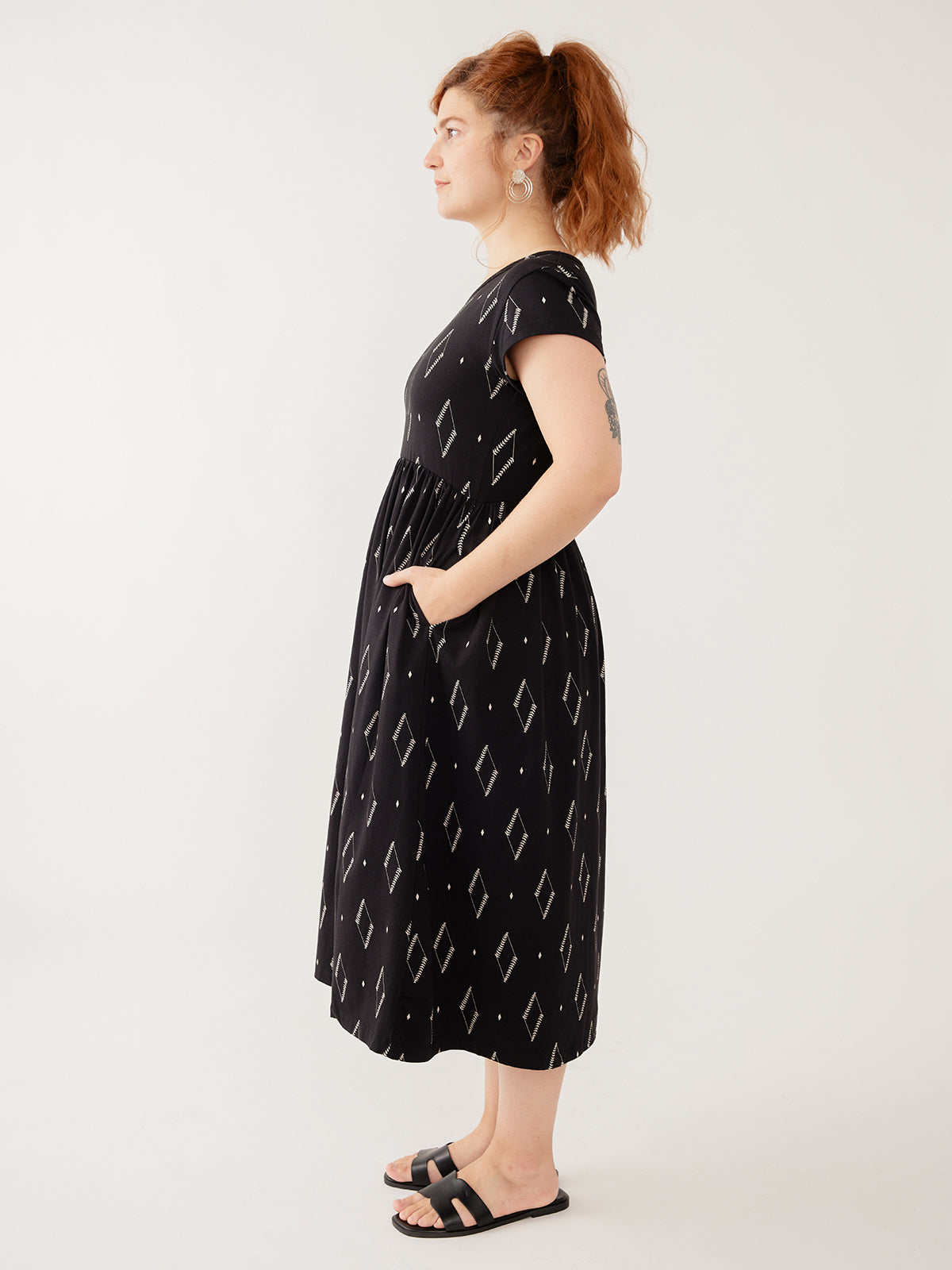 Logan Midi Dress - Diamond Vine Black - Image 3